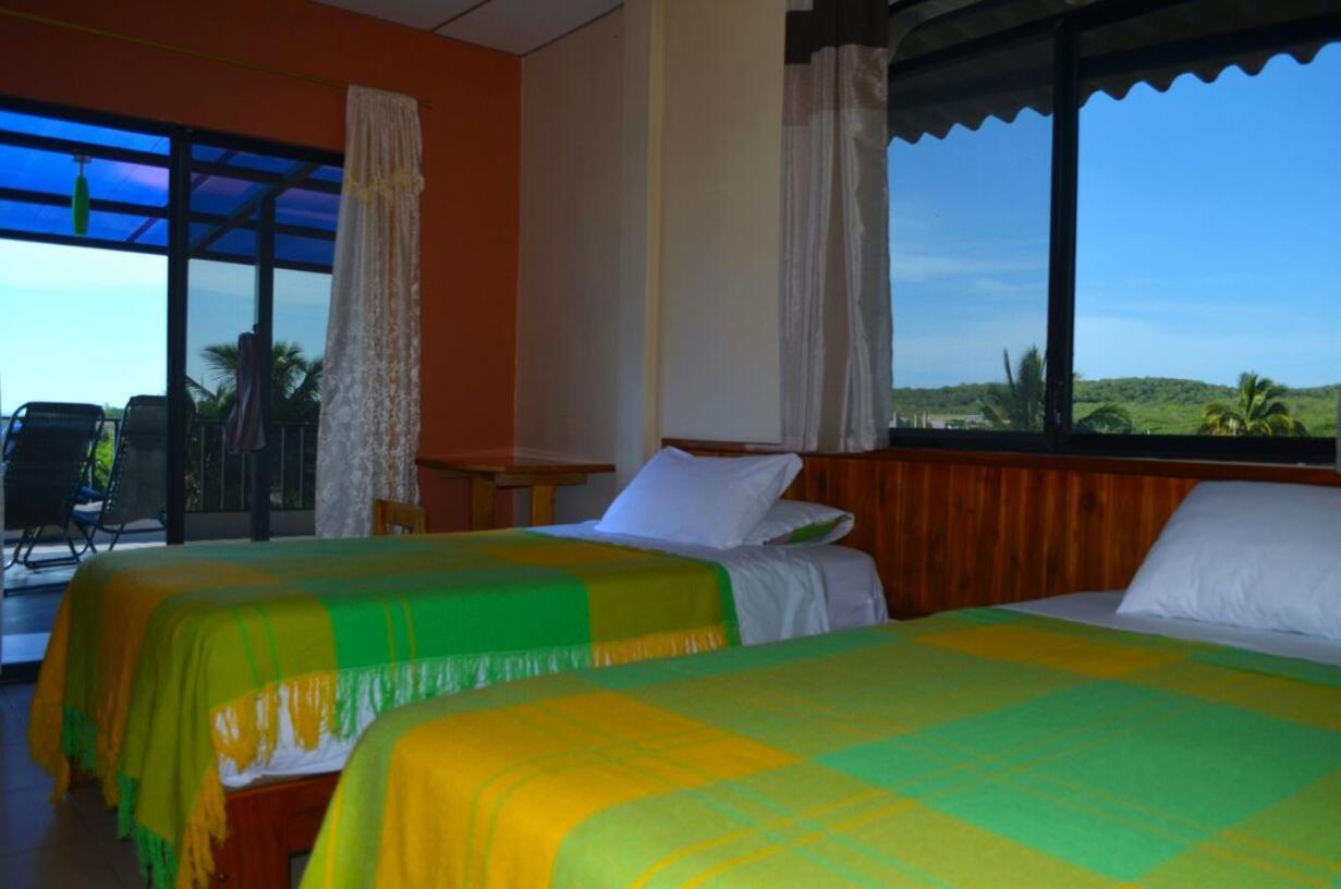 Dolphin House Hotel Puerto Baquerizo Moreno Room photo